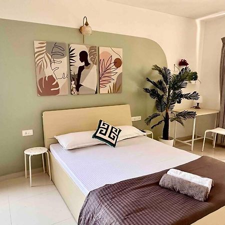 Sage : Private Studio Room In Koregaon Park Púna Exteriér fotografie